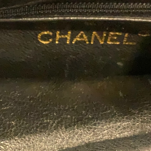Chanel handbag authentic with original box - Picture 8 of 8